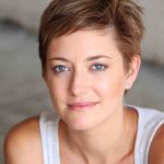 Zoe Perry 