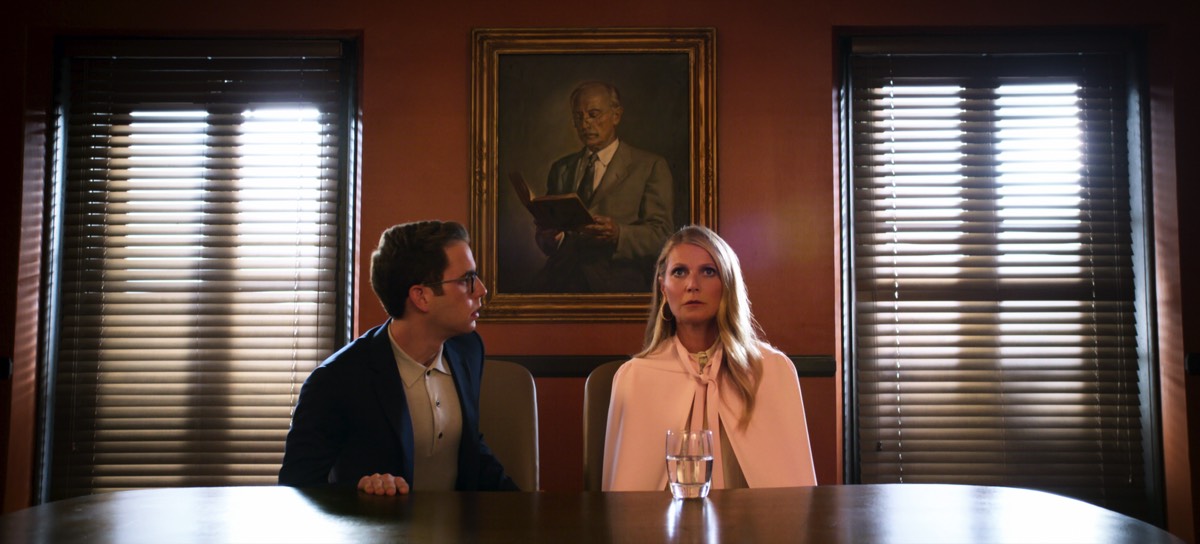 The_Politician_S01E02_24m54s35832f_R